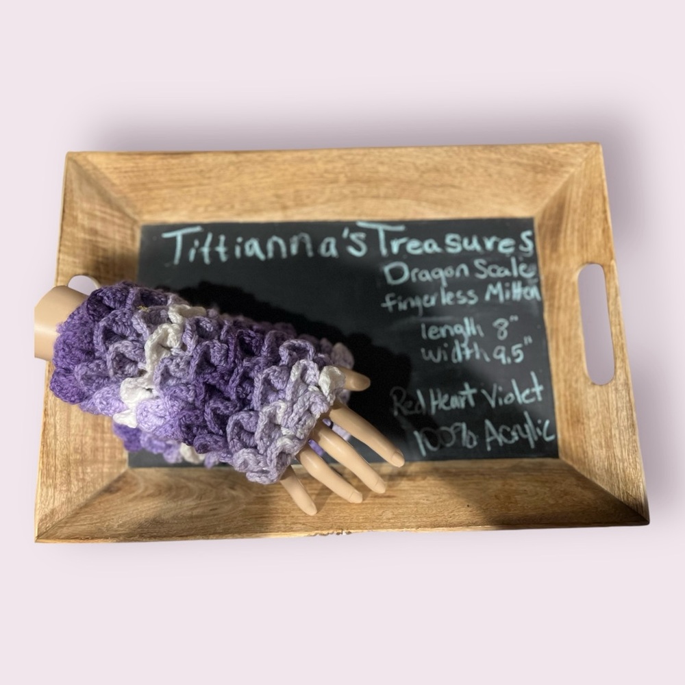 Crochet Dragon Scale Fingerless Mittens/Sleeves Red Heart Violet Ombré